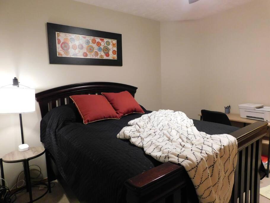 Villa Hot Tub! Sleeps 8-11Upscale Area Spokane Esterno foto